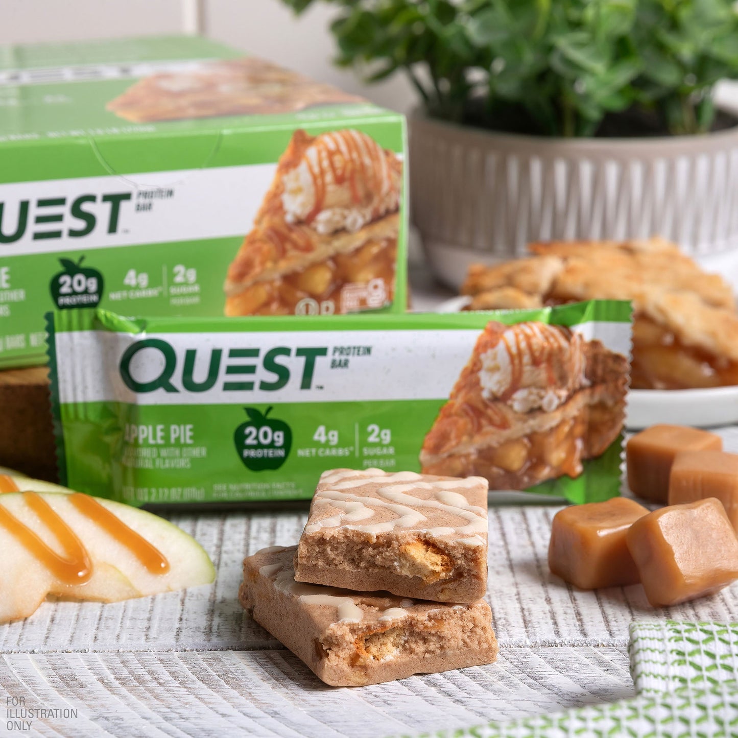 apple-pie-protein-bars-b0 qst-000647-apple-pie-protein-bars_4.jpg
